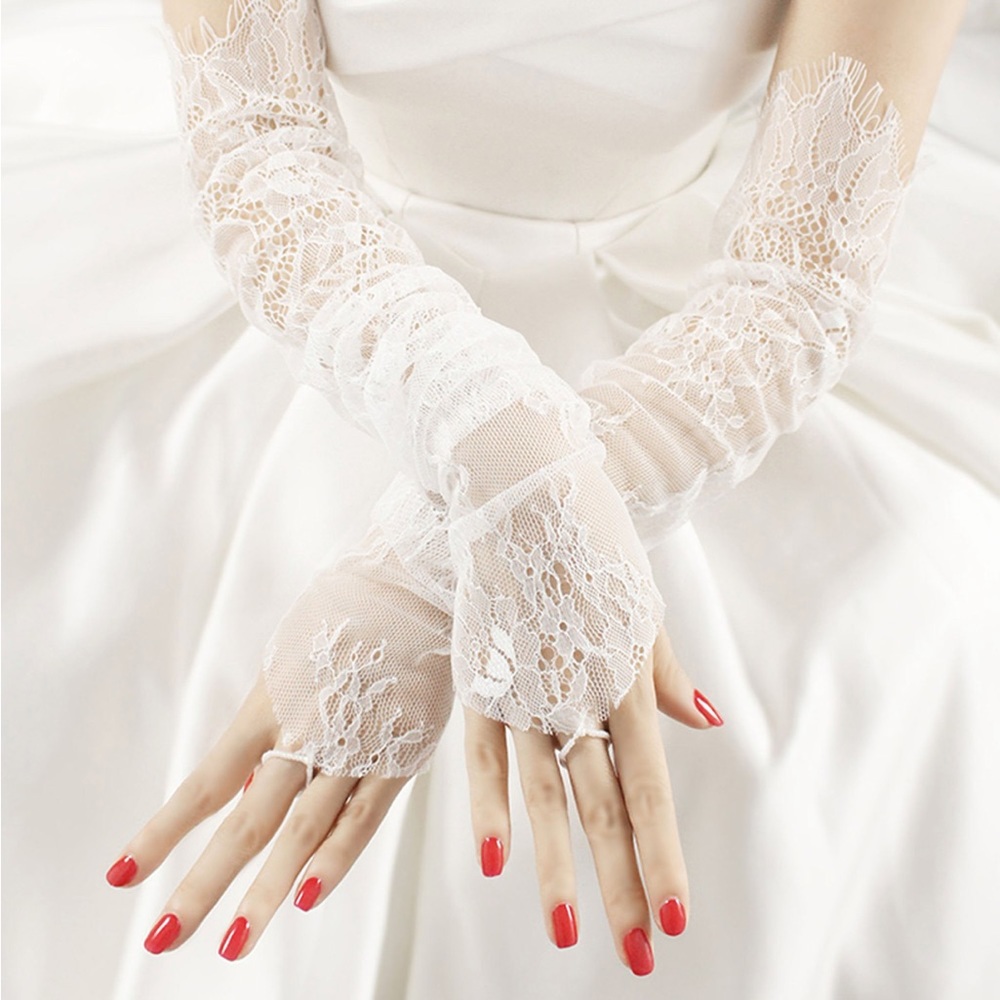 NWOT Lace Bridal Long Arm Fingerless Glove Accessory